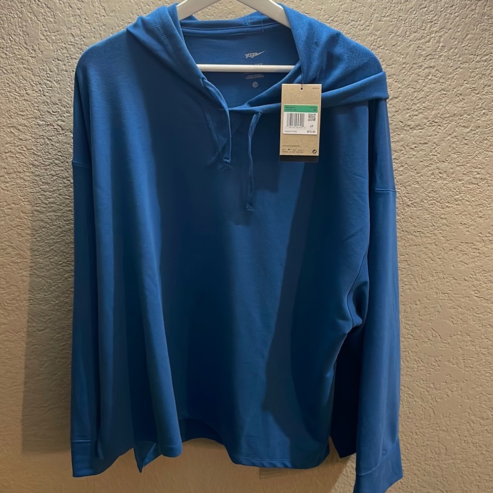 Nike Women's Yoga Dri-FIT Fleece Hoodie - Picture 1 of 10